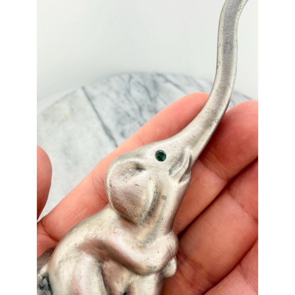 Vintage Elephant Ring Holder Green Rhinestone Eyes Good Luck Trunk Up Ring Tree - Picture 4 of 16